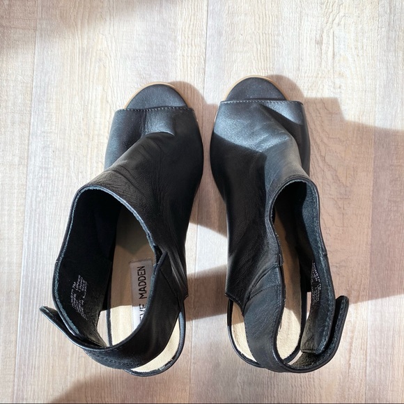Steve Madden Black Leather Heels size 7 - Picture 2 of 9